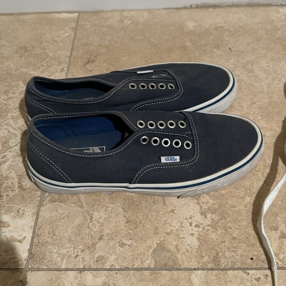 Vans shoes - Picture 2 of 5